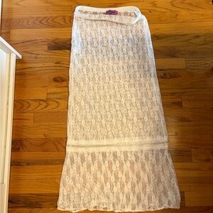Edikted White Lace Maxi Skirt